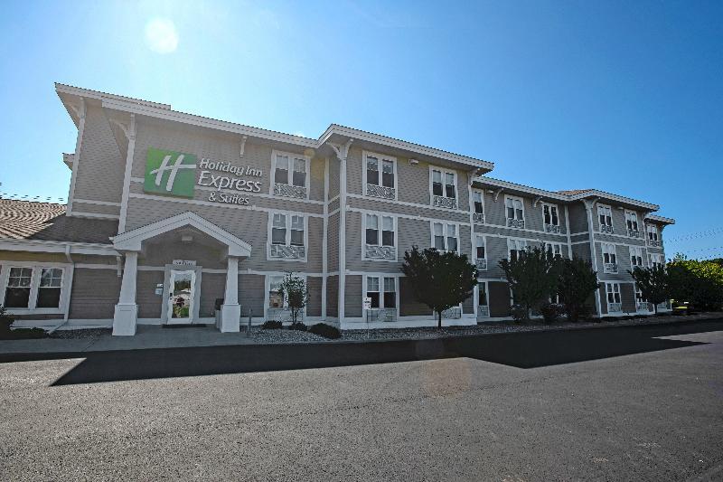 Holiday Inn Express & Suites Iron Mountain, An Ihg Hotel Kültér fotó